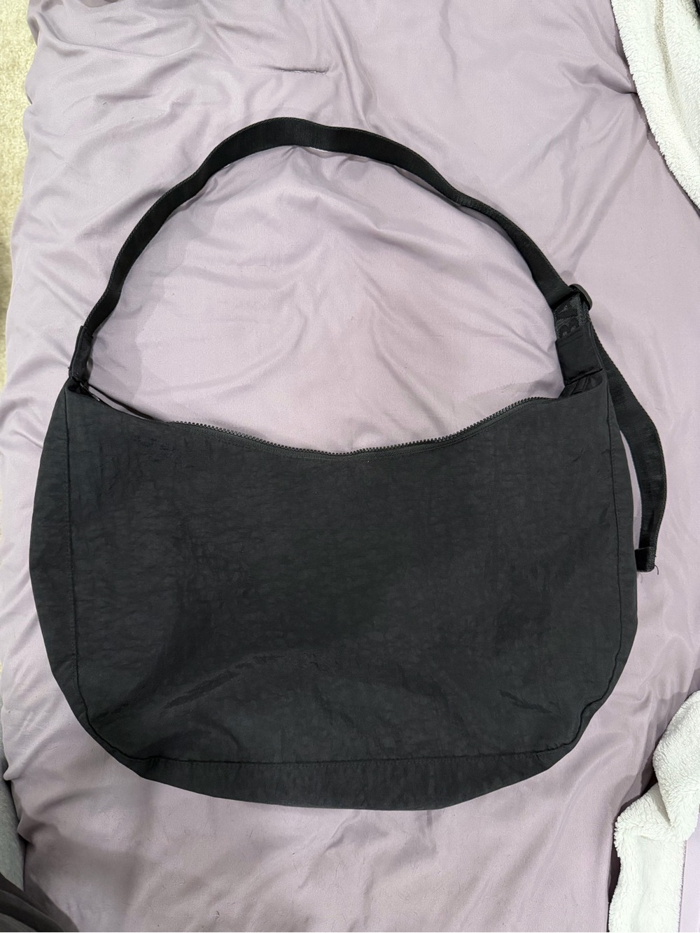 BAGGU Black Large Crescent Shoulder Bag
